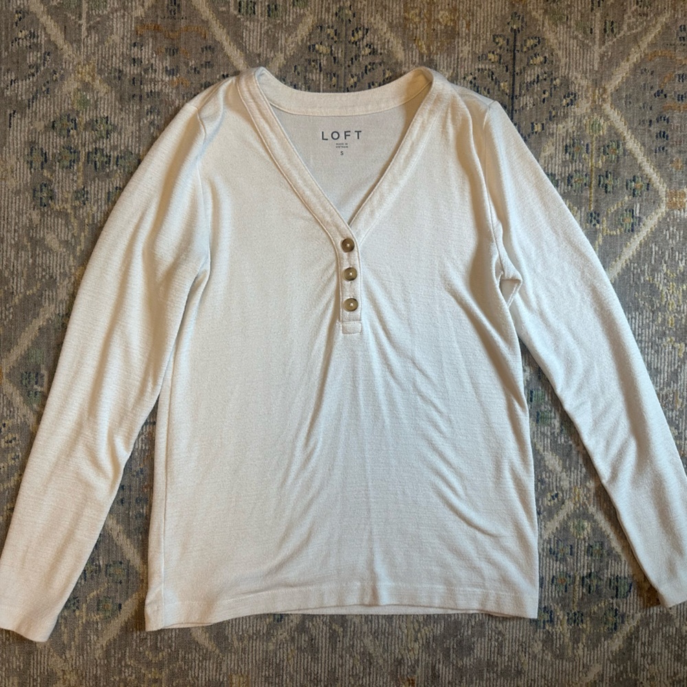 LOFT Cream V-Neck Henley Long Sleeve Tee